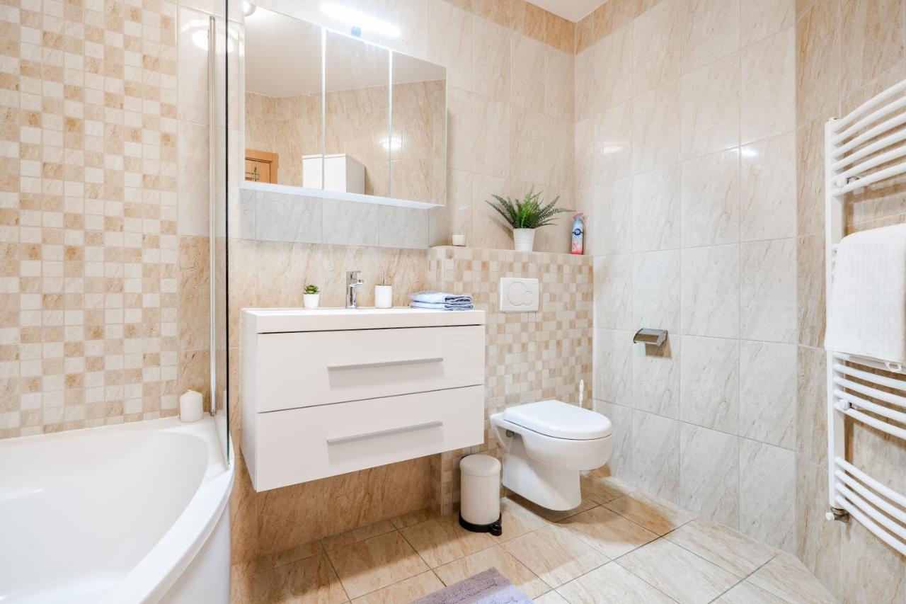 Central Premier Apartment Budapest Exterior photo